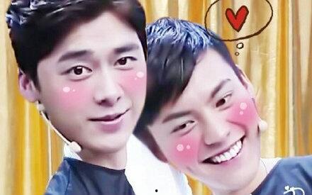 朋友圈爆料李易峰视频,神秘画面引网友热议 第1张 朋友圈爆料李易峰视频,神秘画面引网友热议 第1张